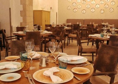 53843095_789165248130848_2971486987892031488_n